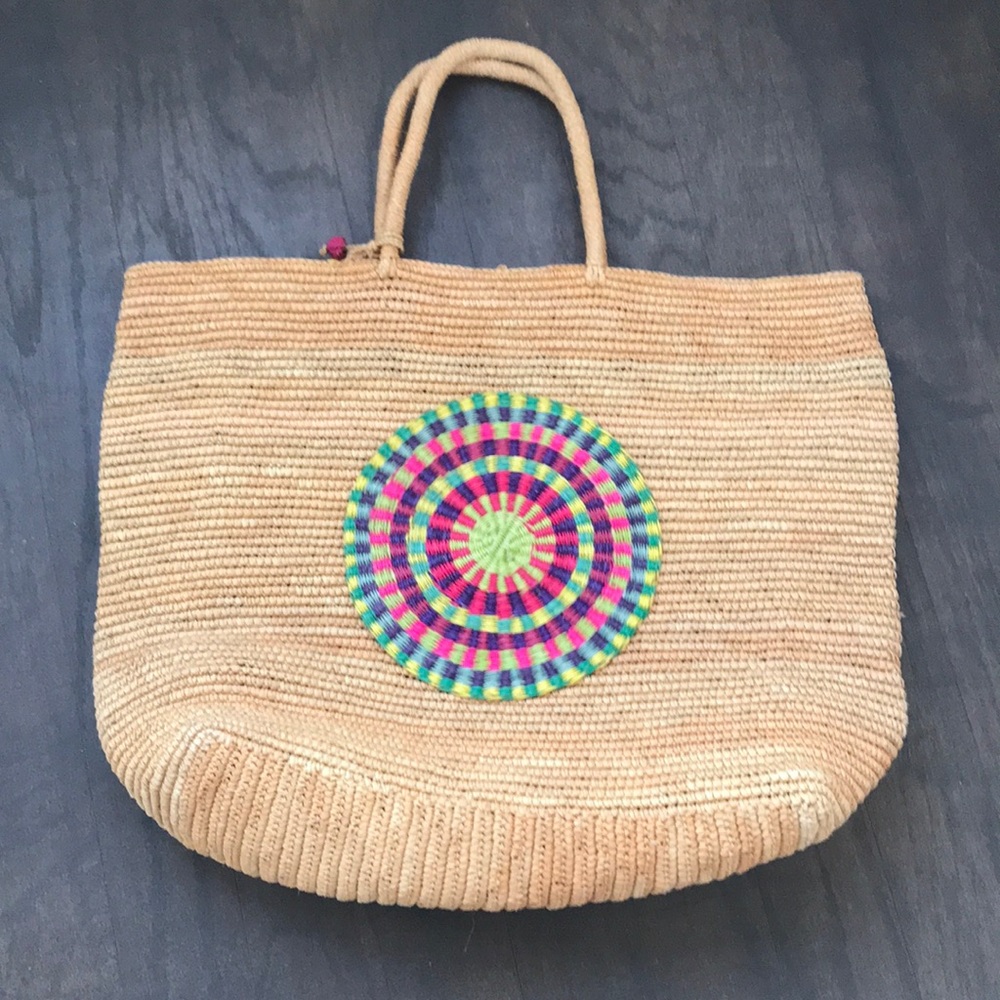 Valdez Panama hats - straw beach bag